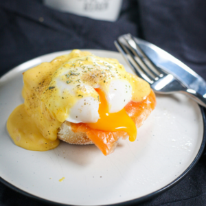 company meal ideas with eggs benedict