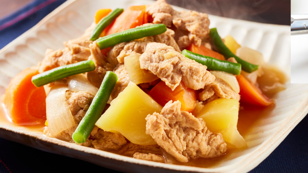 One-Pan Chicken Vegetable Stir Fry for Busy People 2 chicken vegetable stir fry dinner on plate